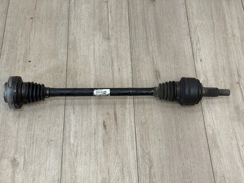 Привод сборе VW Touareg 1 2003-2007 7L