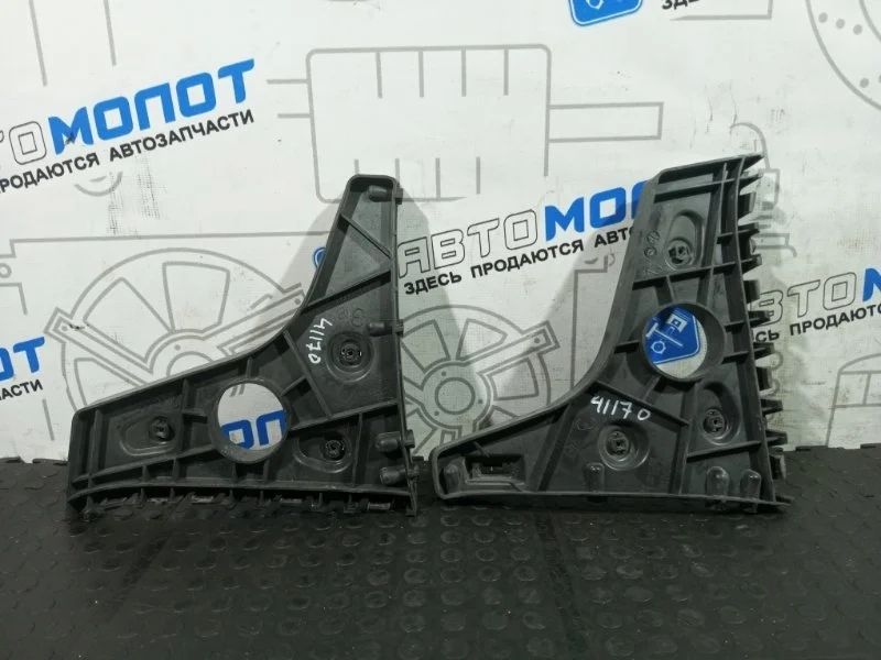 Кронштейн бампера Audi A7 2012 4G8807454 4GA CHVA, задний