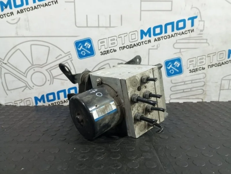 Блок ABS (насос) Volkswagen Passat 2010 3C0614109AF B6 CDA