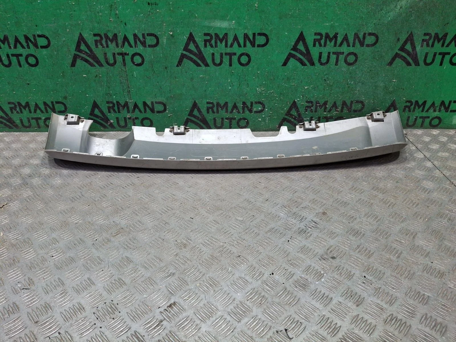 Накладка бампера Nissan Terrano 2014-2022 8506500Q0B 3 D10, задняя
