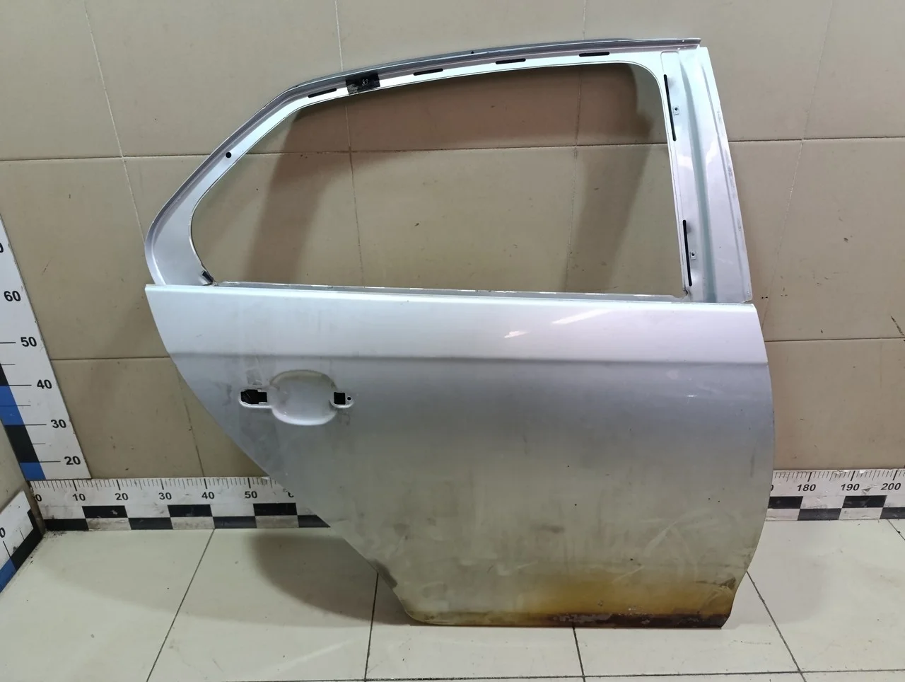 Дверь задняя правая Jetta 2006-2011