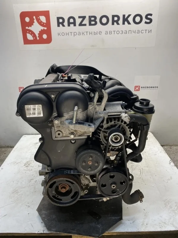 Двигатель Ford Focus 2 1806552 SHDA