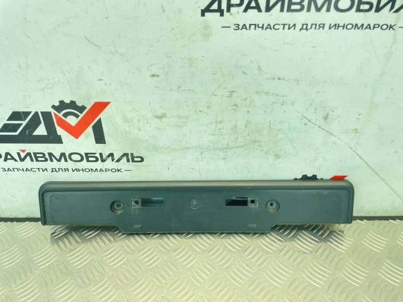 Подиум номерного знака Toyota Land Cruiser Prado 2016 J150