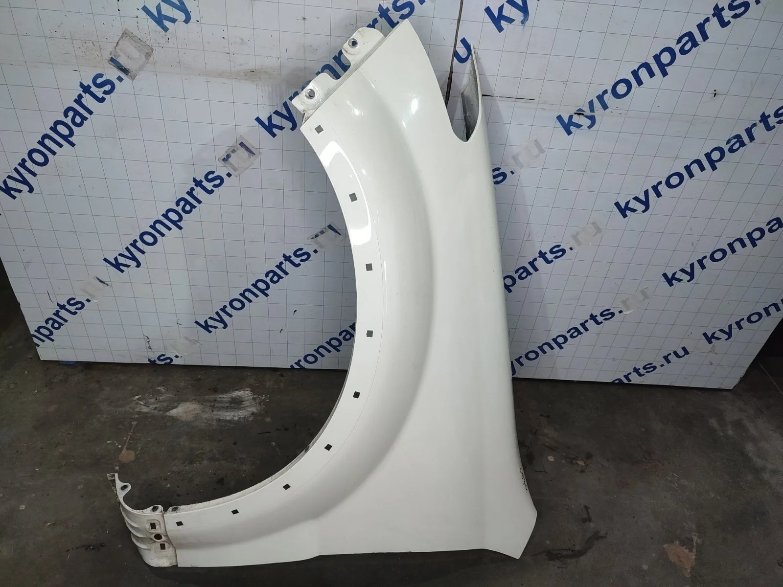 Крыло SsangYong Rexton 2015 Y290