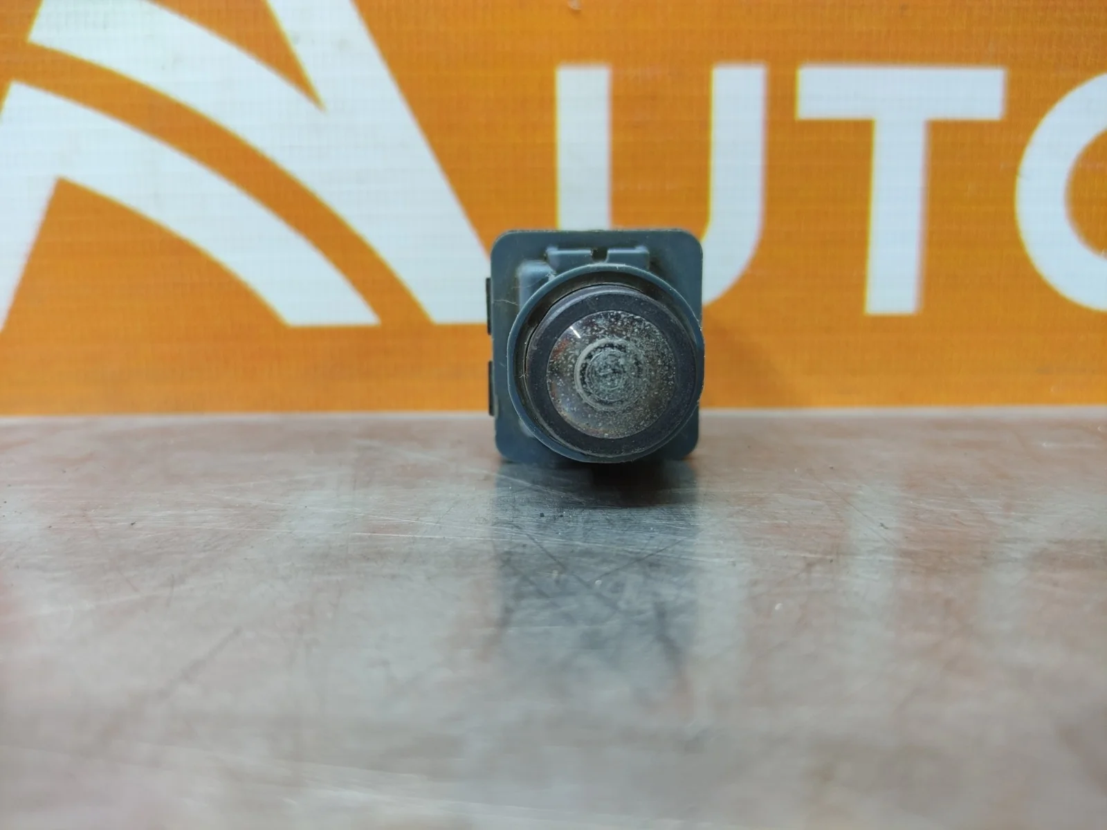 Камера Mercedes E-Class 2013-2016 A0009053902 W212, передняя