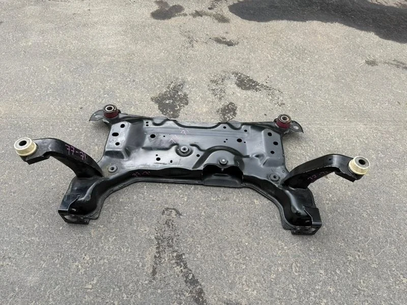 Подрамник Ford Kuga 2018