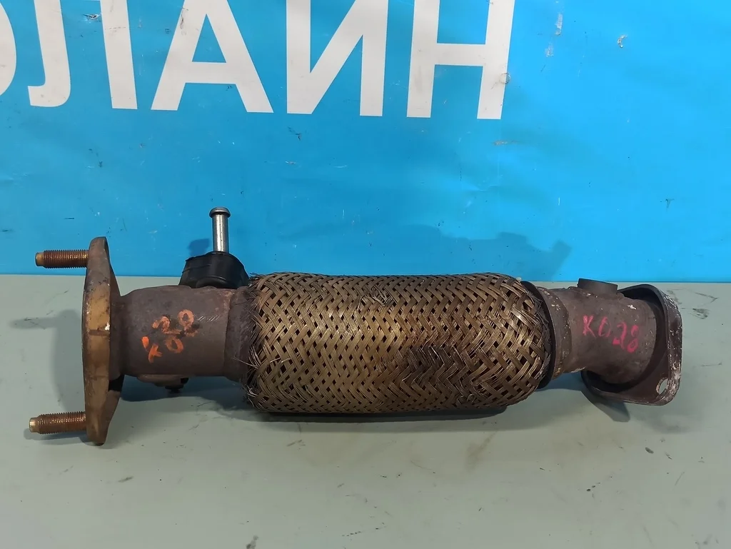 приемная труба глушителя Kia Ceed 1 2009-2012  06.10.2010