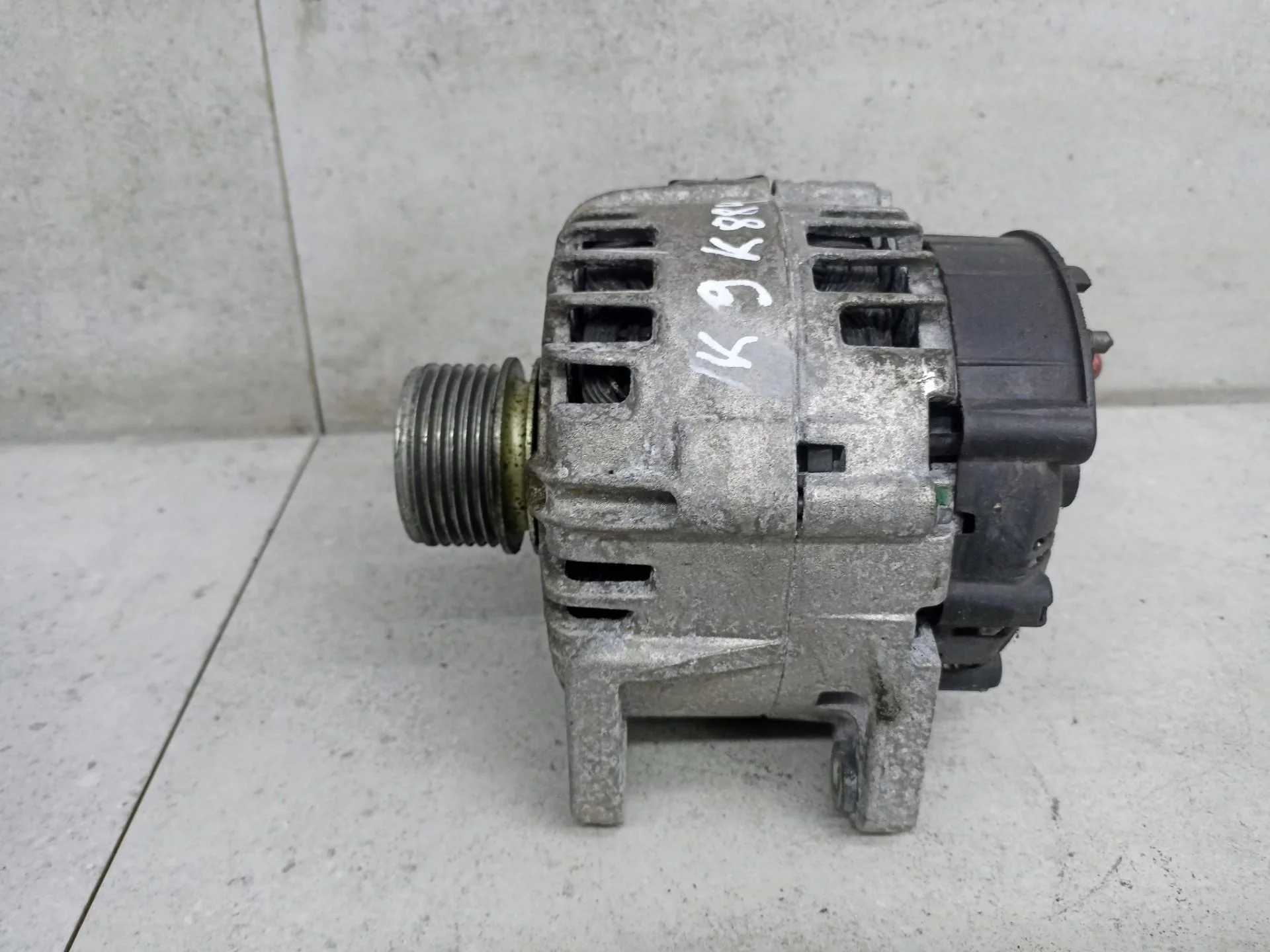 Генератор Renault Megane 3 2012 231000026R