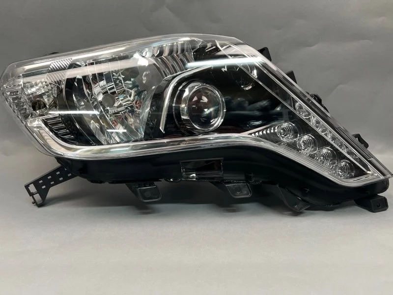 Фара Toyota Land Cruiser Prado 2013-2017 8114560J20 150, передняя правая