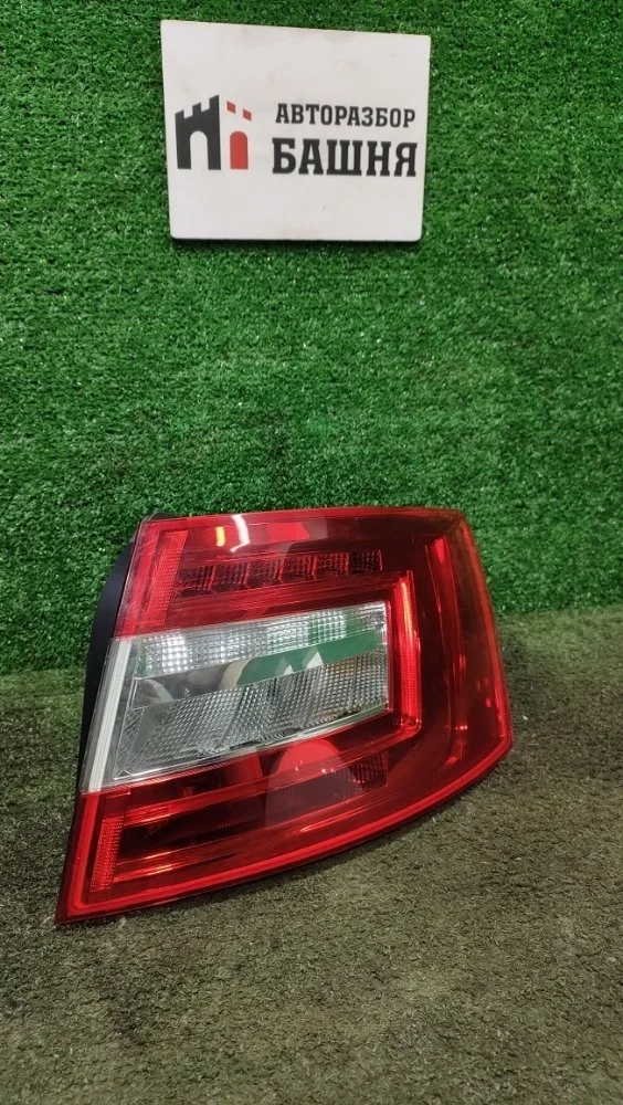 Фонарь Skoda Octavia 2019 5E5945112B A7 CWVA, правый