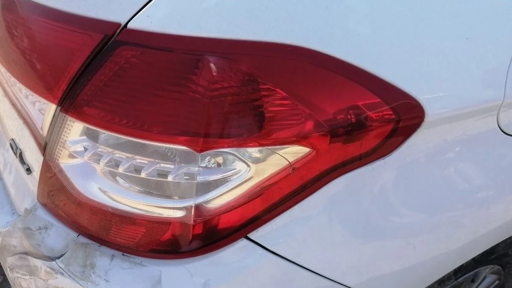 Фонарь задний Citroen C4 II (2010—2016)