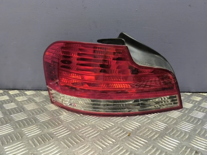 Фонарь задний левый BMW 1 2009 63217285641 E82 N54B30A