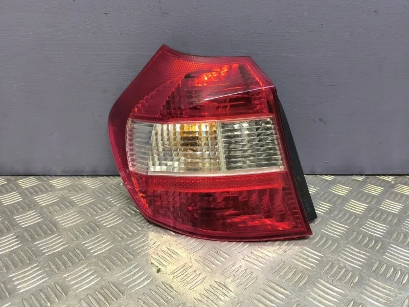Фонарь задний левый BMW 1 2006 63216924501 E87 N52B30A