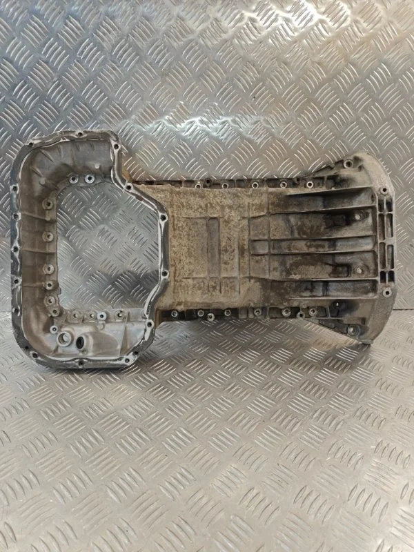 Поддон двигателя Mercedes-Benz S-Class R2730142202 W221 M273