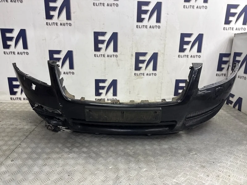 Бампер VW Touareg 2005 7L6807217R 1 2.5D, передний