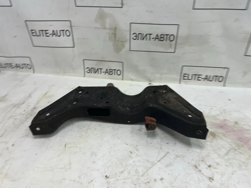 Подрамник Skoda Roomster 2007 6Q0199287L 1.4, передний