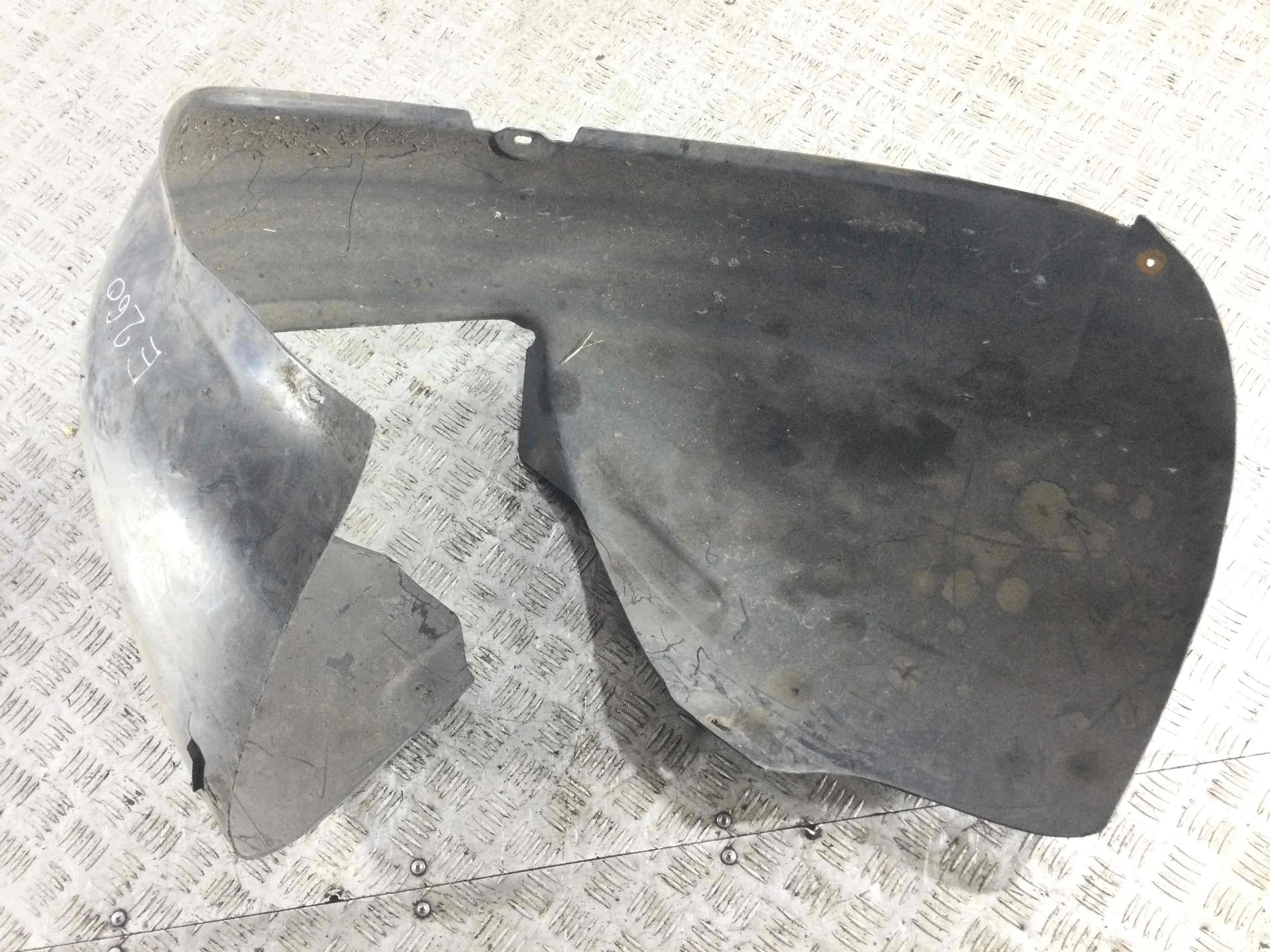 Защита арок передняя левая (подкрылок) Volkswagen Passat CC 1 поколение (2008-2012) дизель 2.0 TDI Механика Седан