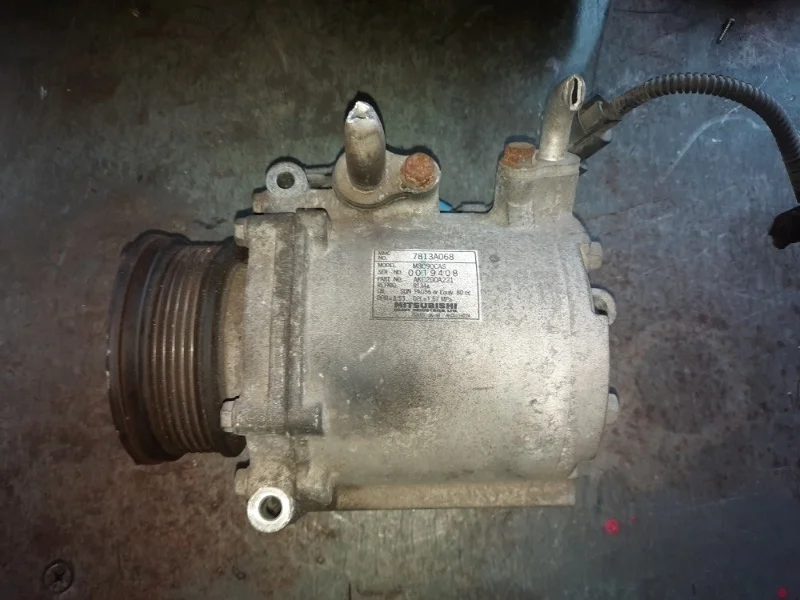 Компрессор кондиционера Mitsubishi Outlander 2005–2012 7813A068 CW5W 4B12