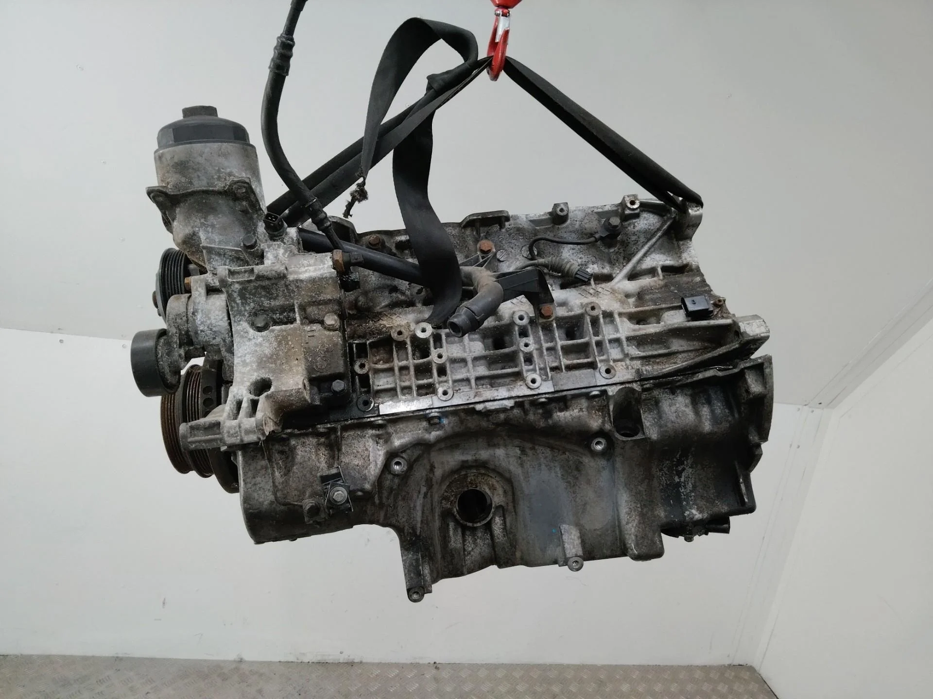 блок цилиндров BMW X3 E83  2004 M54B25 (256S5)