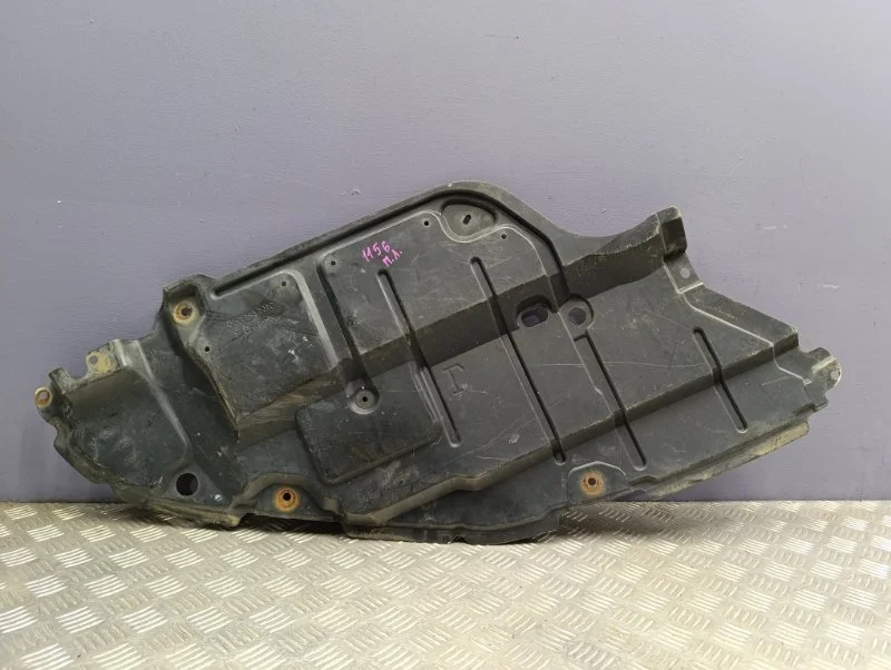 Защита днища кузова Toyota Camry 2006 5144233080 40 2AZ-FE