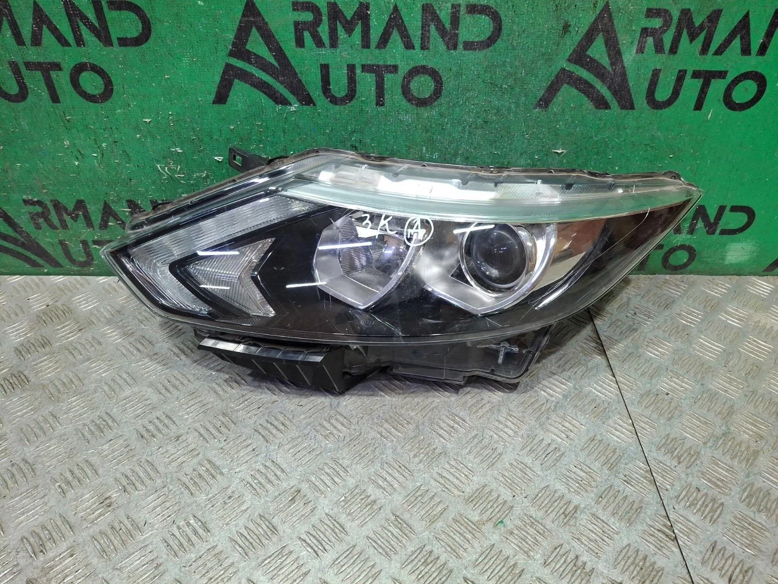 Фара Nissan Qashqai 2013-2019 260604EH2A 2 J11, левая