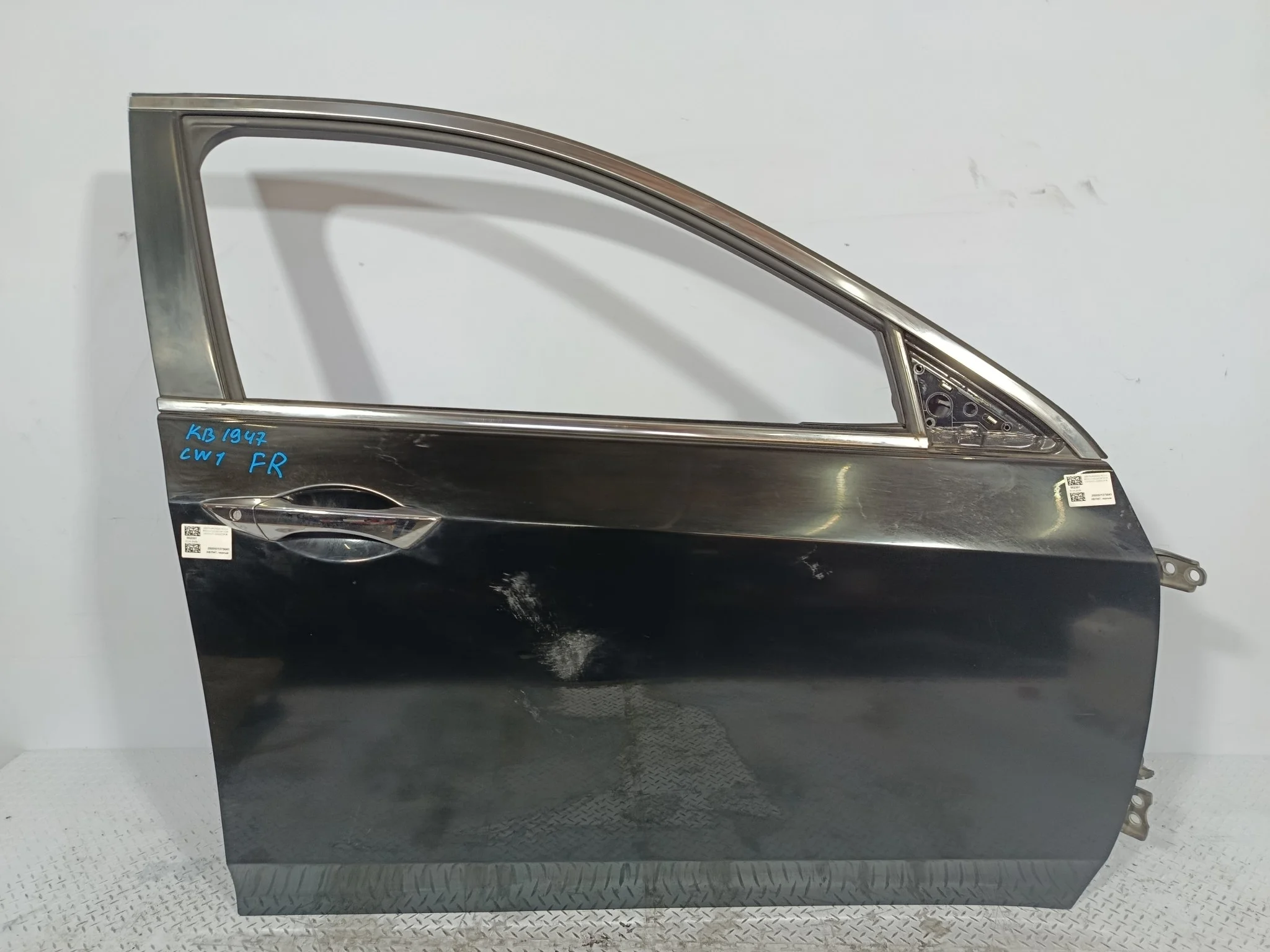 ДВЕРЬ HONDA ACCORD 67010TL0300ZZ ПЕРЕДНЯЯ ПРАВАЯ  черный, NH731P KB1947