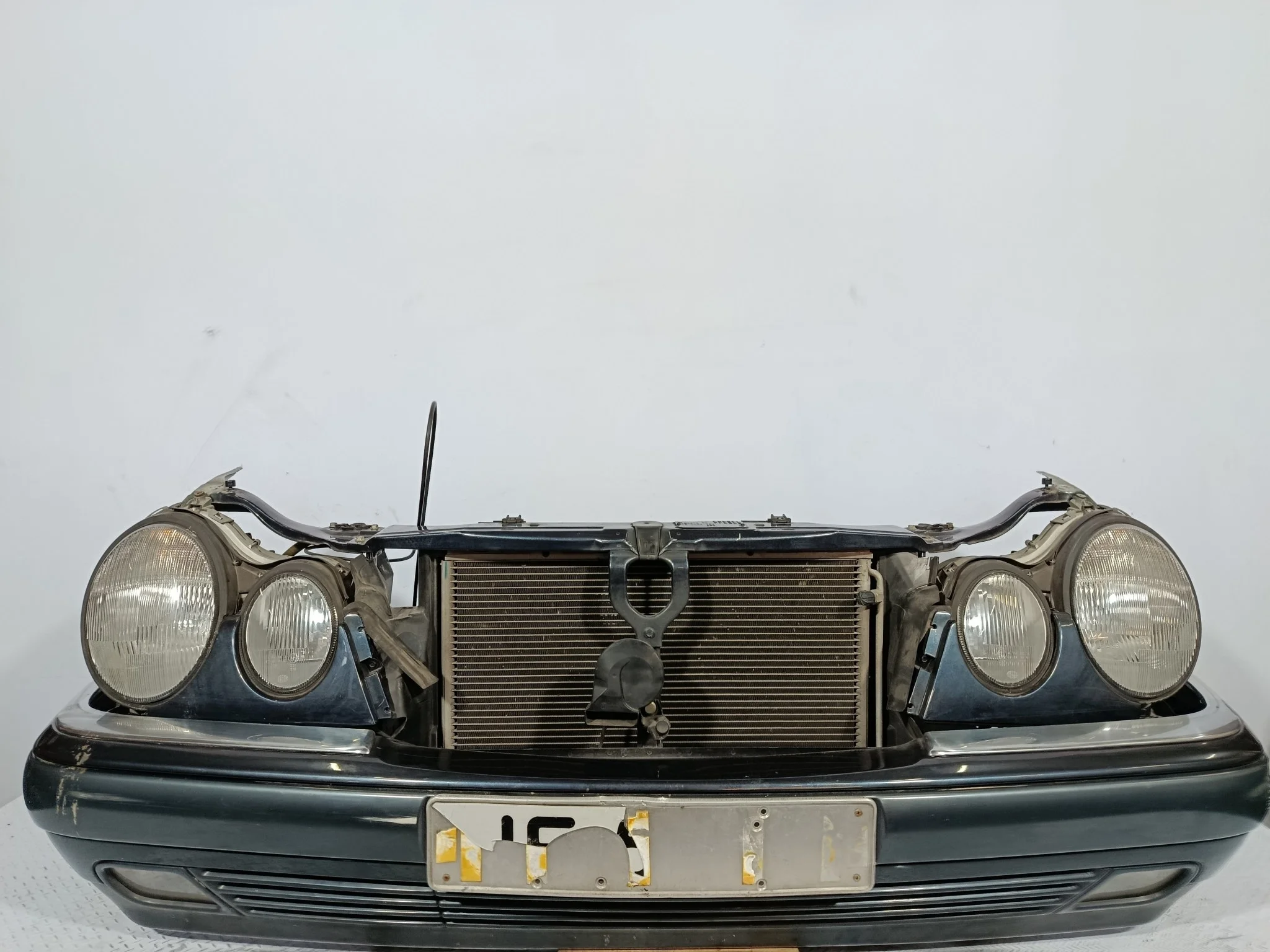 НОУСКАТ MERCEDES-BENZ E-CLASS A2108803470  черный, 189 YE025