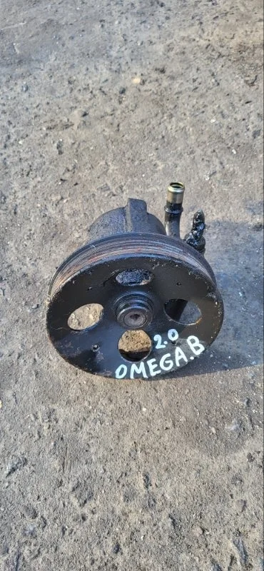 Насос ГУР Opel Omega 26025012 2.0