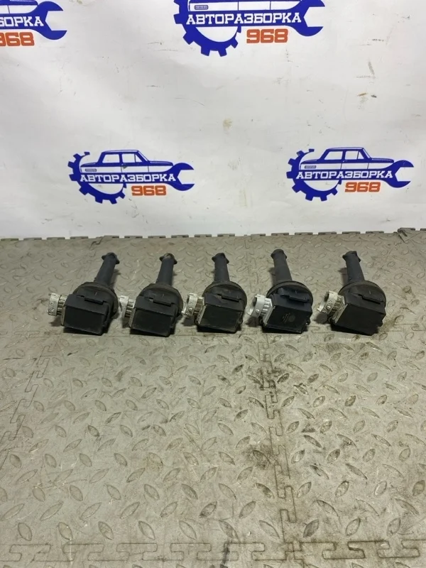 Катушка зажигания Volvo S80 2007 30713417 2 B5254T6