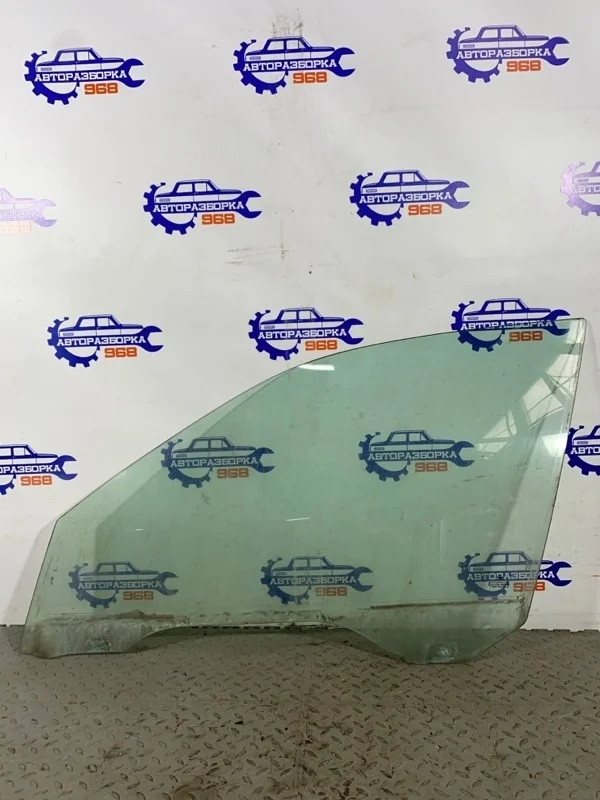 Стекло боковое BMW 5 51328159169 E39, переднее левое