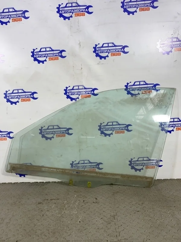 Стекло Mitsubishi Space Runner 1991-1999 MR741905, переднее левое