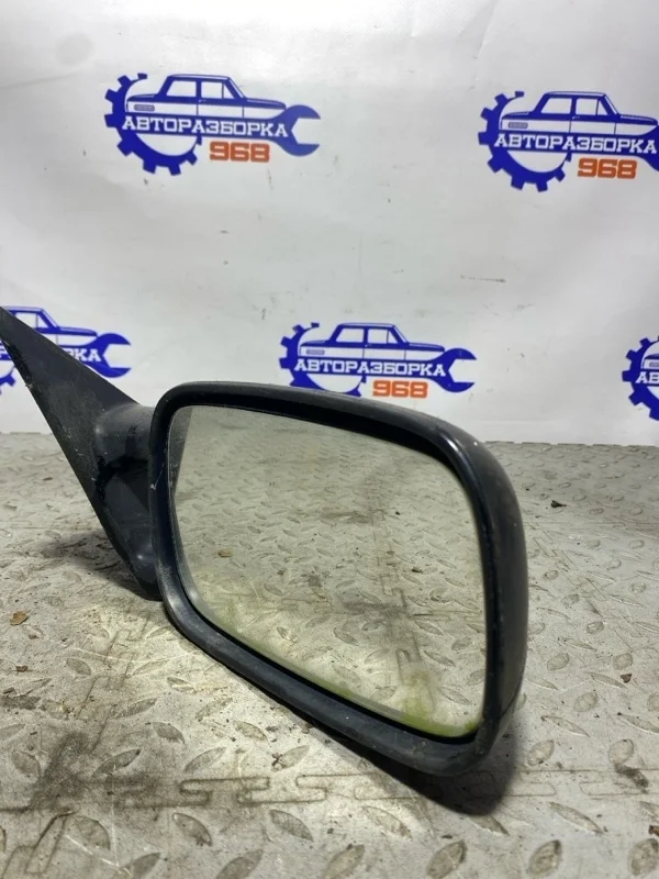 Боковое зеркало Volkswagen Passat 1991 357857508 B3 9A, переднее правое