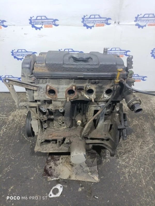 Двигатель Peugeot 206 1999 01359Z KFX 1.4