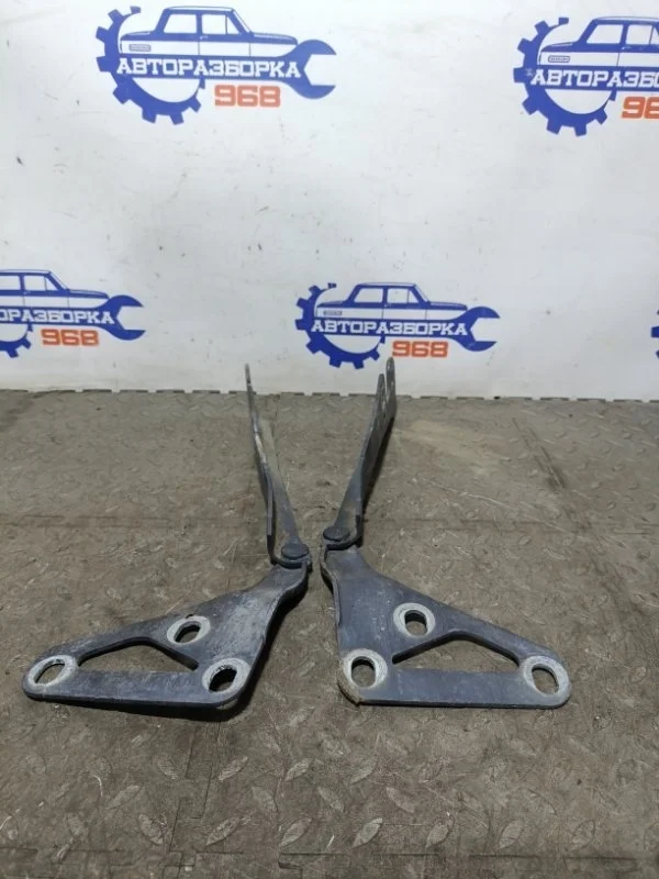 Петли капота Opel Astra 2007 13213447 H Z18XER