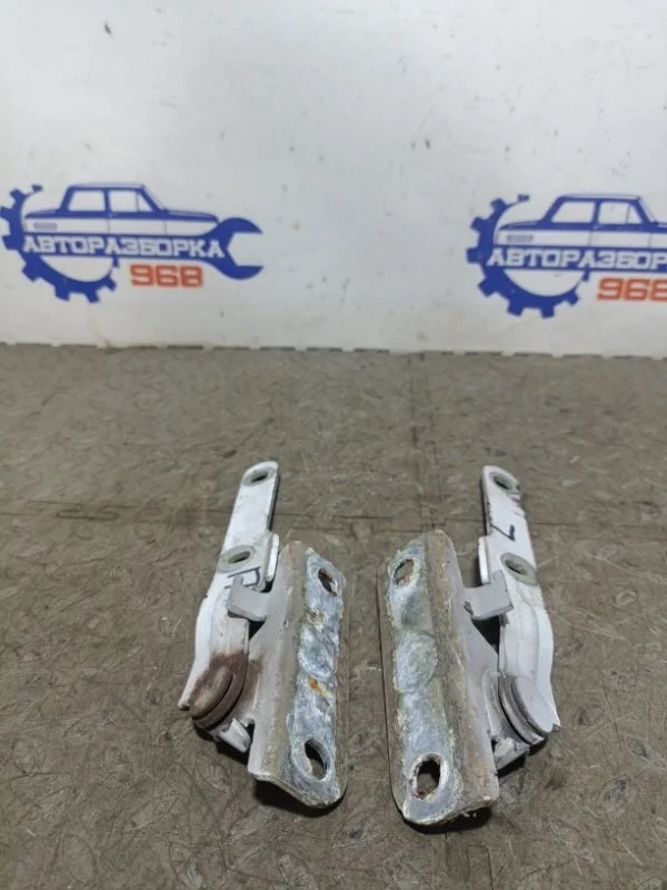 Петли капота Renault Logan 2005 6001546875 1 K7M710