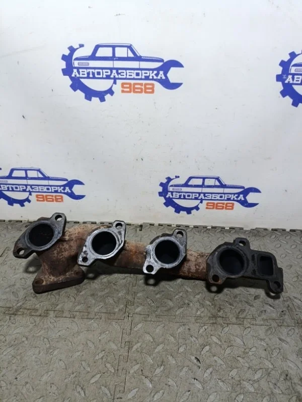 Выпускной коллектор Mercedes-Benz Sprinter 2014 A6111420501 W909 OM646