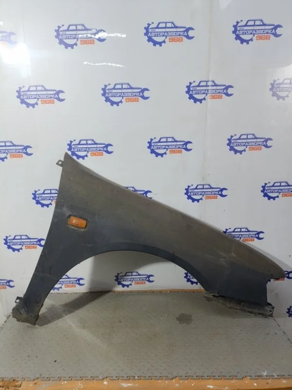 Крыло Nissan Primera 1996 631002J030 P11 SR20, переднее правое