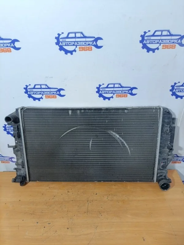 Радиатор охлаждения Mercedes-Benz Sprinter 2014 A9065000202 W906 OM651