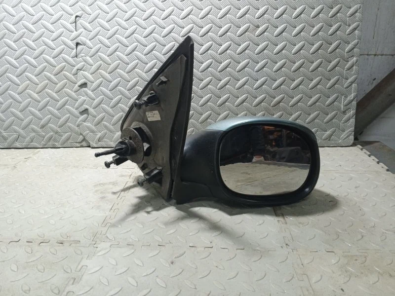 Боковое зеркало Peugeot 206 8148XY, переднее правое