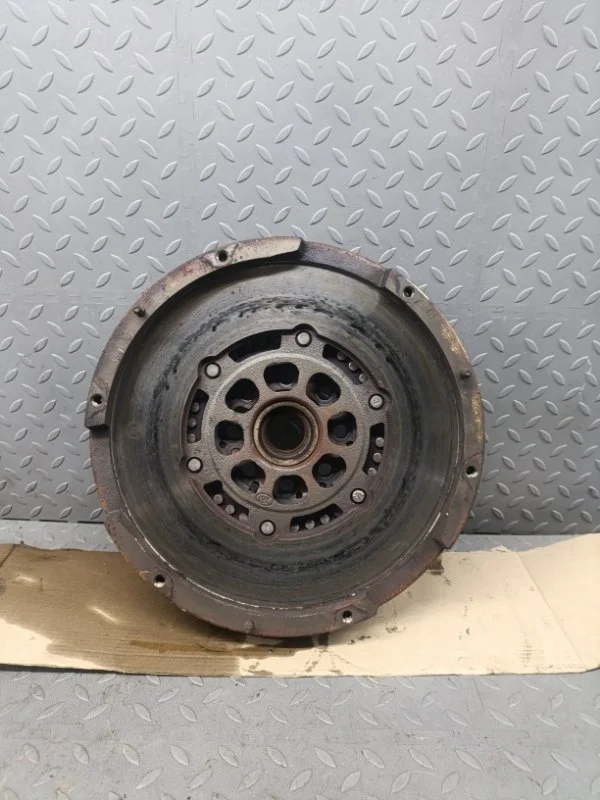 Маховик Ford Transit 2017 1857693 8 CY14