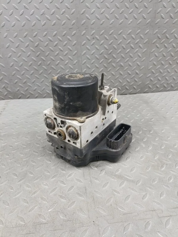 Блок ABS Toyota Camry 2009 4405033280 XV40 2GR