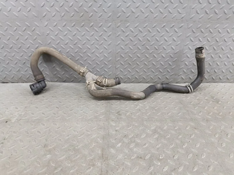 Патрубок системы охлаждения Volkswagen Golf 2013 5Q0121049AC 7 CJZB