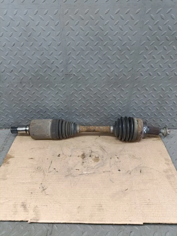 Привод Mercedes-Benz E-Class 2010 A2123301501 W212 M272, передний правый
