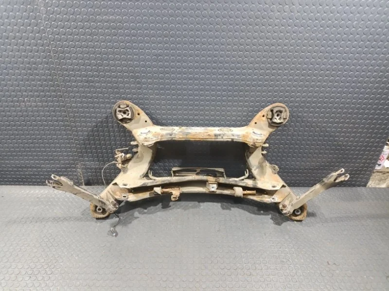 Подрамник Mercedes-Benz E-Class 2010 A2043500141 W212 M272, задний