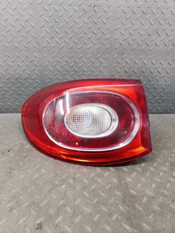 Фонарь Volkswagen Tiguan 2007-2011 5N0945095H 1, задний левый