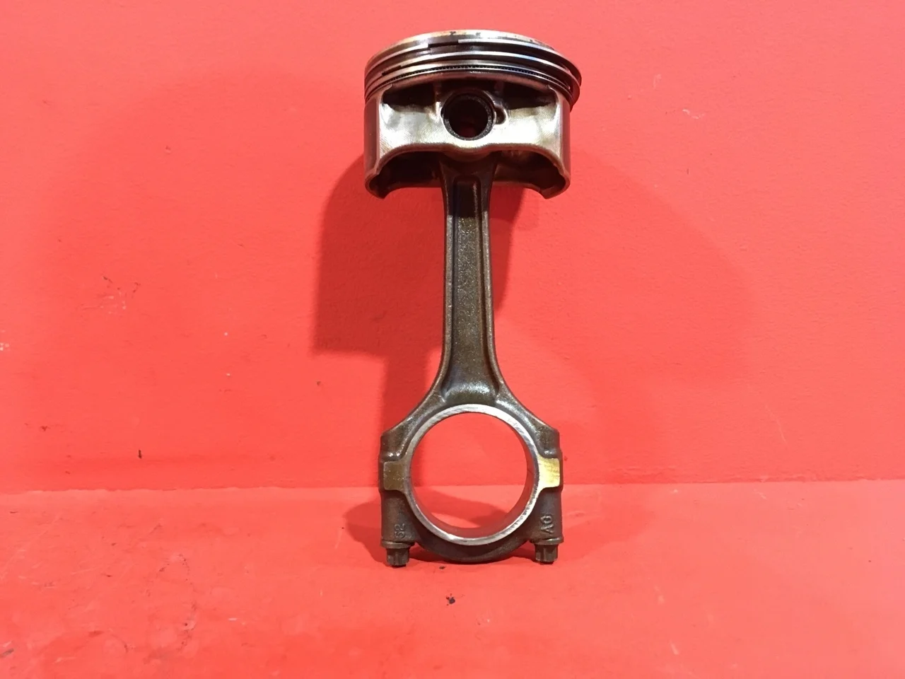 Поршень с шатуном Opel Vectra C Лифтбэк 2002-2008  Z18XER (2H0) 1.8L 1796 куб.см. бензин 103 кВт (140 л.c.) МКПП