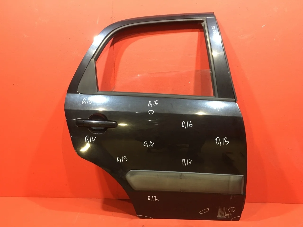 Дверь задняя правая Suzuki SX4 1 Хетчбэк 2006-2014  M16A 1.6L 1586 куб.см. бензин 72-100 кВт (102-136 л.с.) АКПП