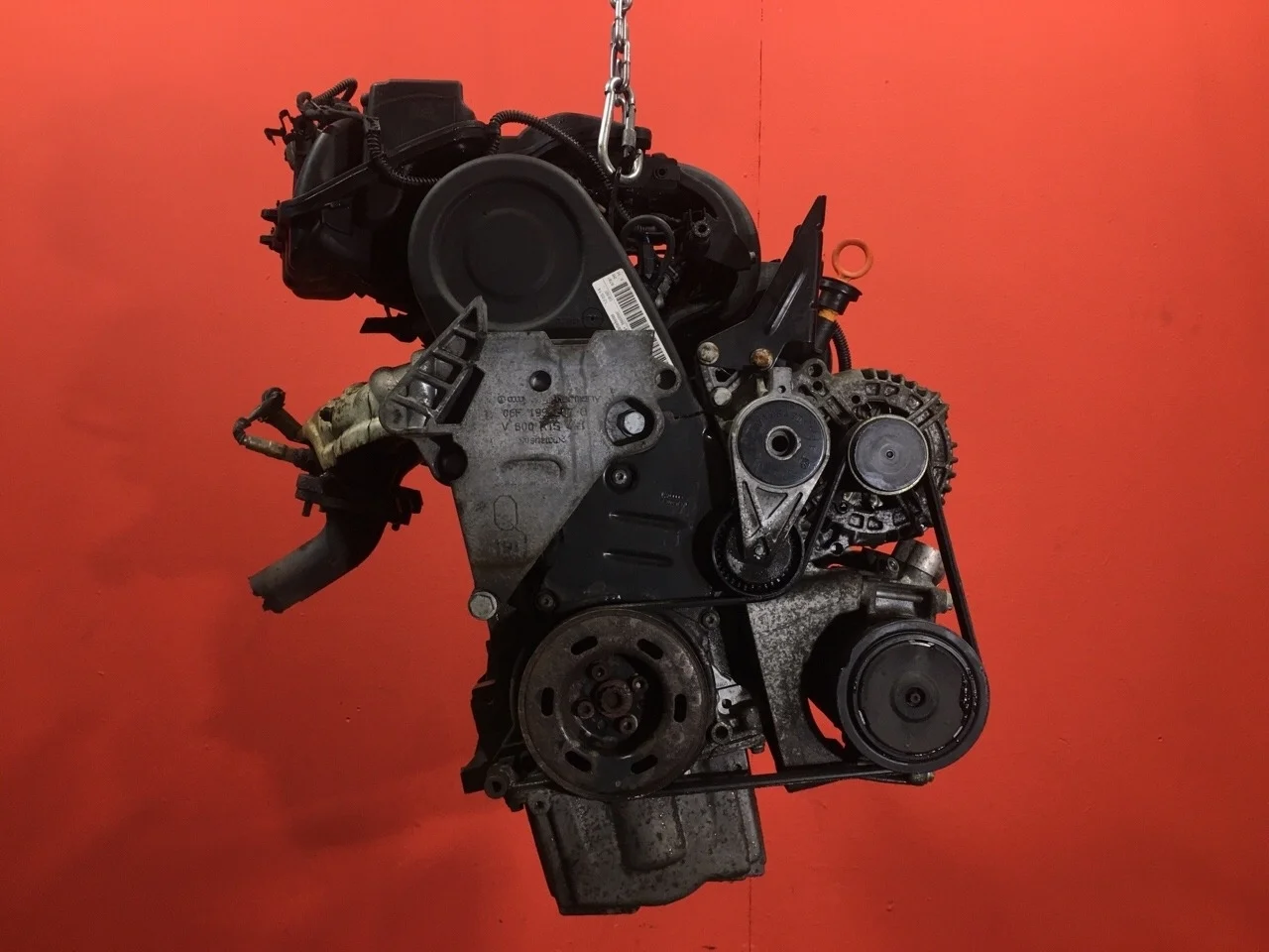 Двигатель Audi A3 8P 5-дверный хэтчбэк 203-2013  BSE 1.6L 1595 куб.см. бензин 75 кВт (102 л.с.) Серия EA113-1.6 МКПП