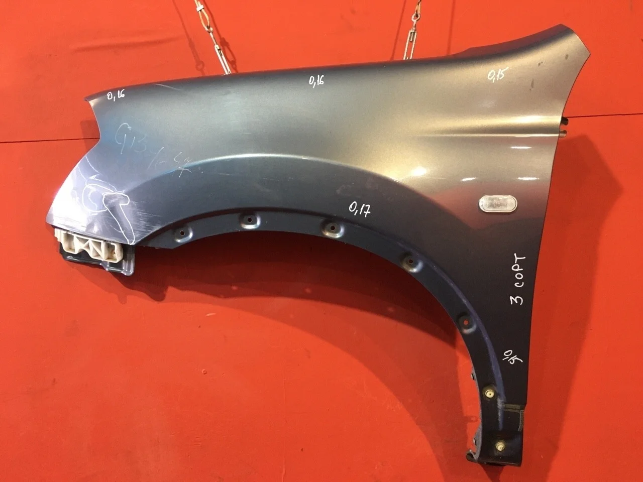 Крыло переднее левое Nissan Qashqai J10 SUV 2006-2013  HR16DE 1.6L 1598 куб.см. бензин 69-110 кВт (94-150 л.с.) МКПП