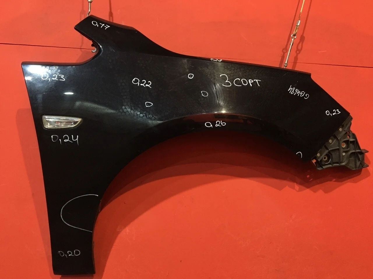 Крыло переднее правое Opel Astra J Хэтчбэк 5 дв. 2009-2015  A14XER (LDD) 1.4L 1398 куб.см. бензин 74 кВт (100 л.с.) Ecotec МКПП